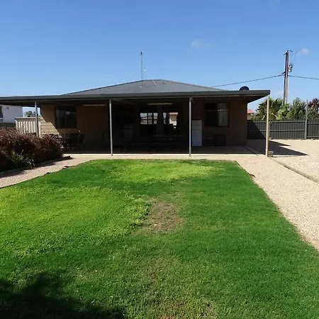 Baydream Villa Port Moonta Exterior photo